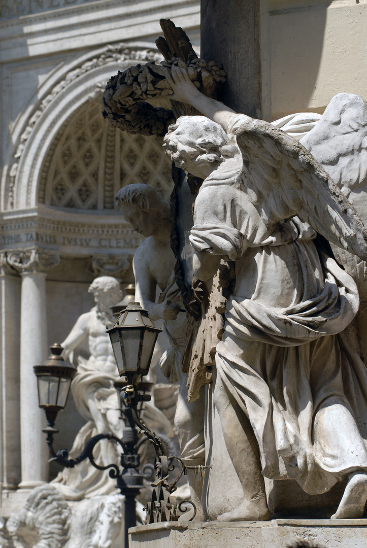 Turisti a Roma: Fontana di Trevi 1