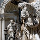 Turisti a Roma: Fontana di Trevi 1