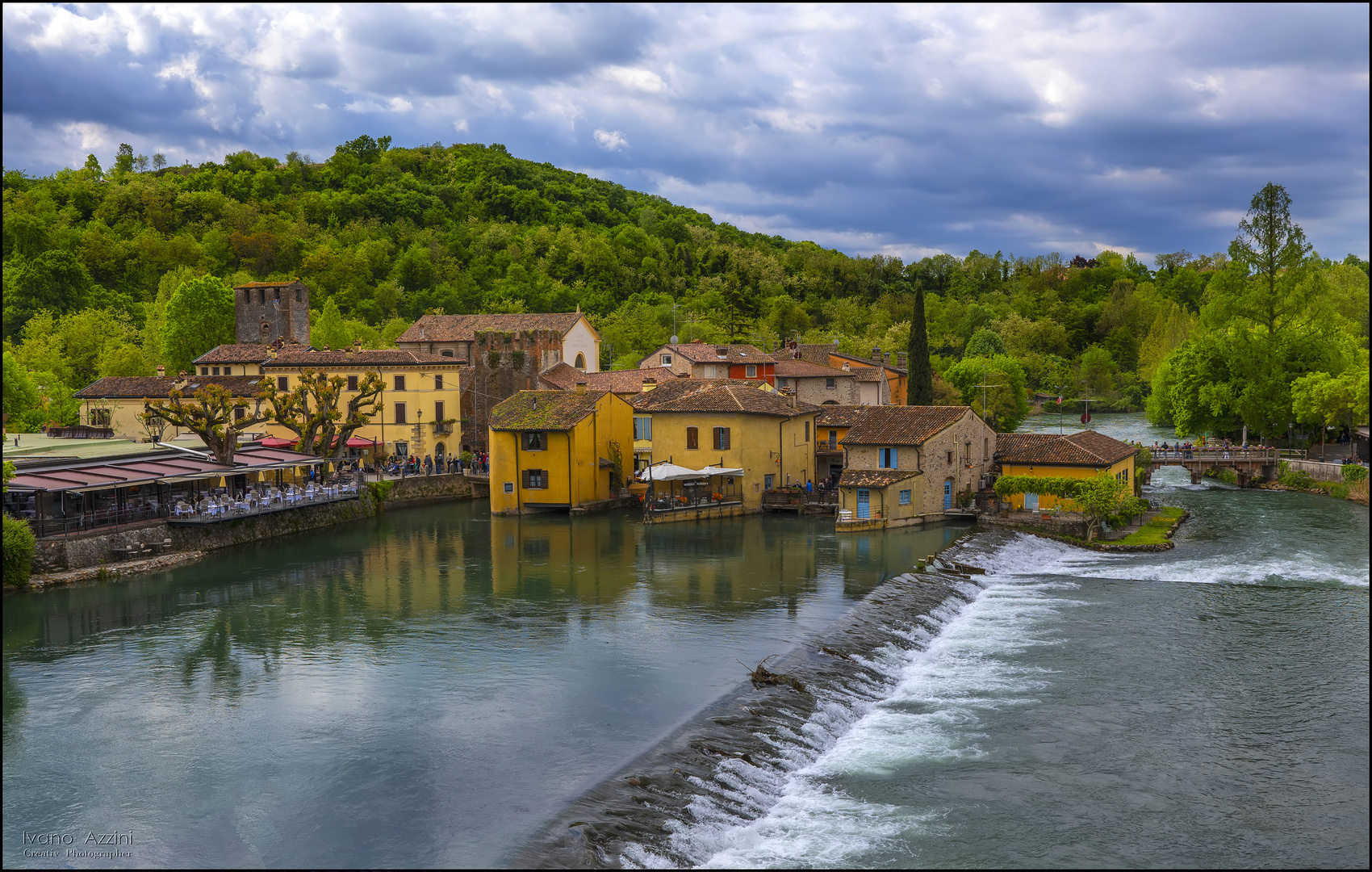 Turisti nel Borgo