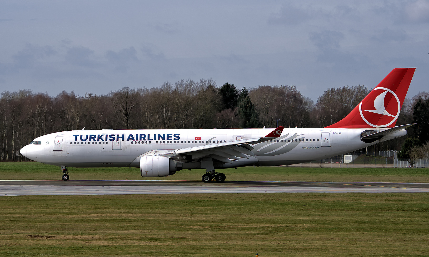  Turkish Airlines Airbus A330-223 