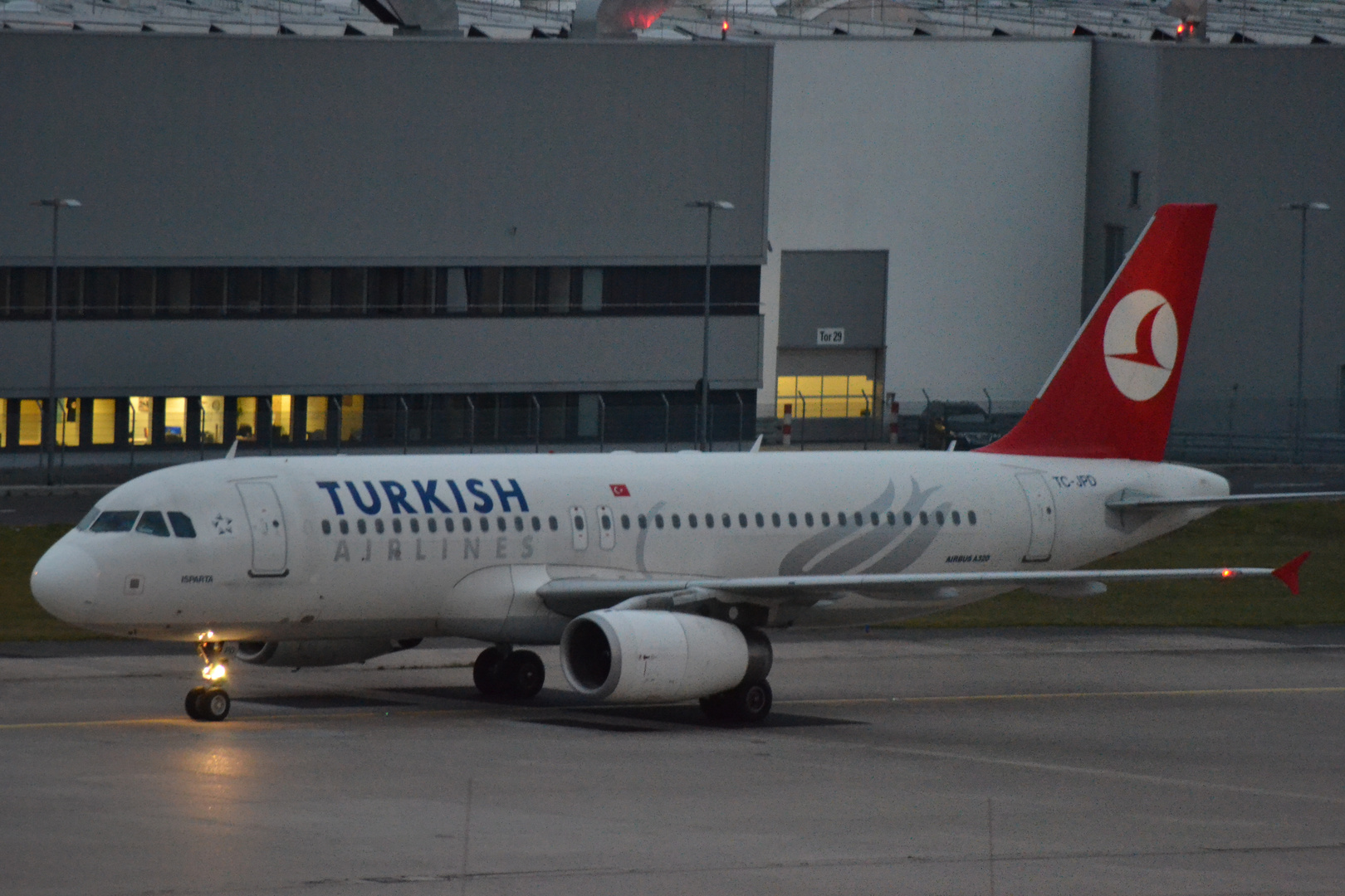 Turkish Airlines at CGN