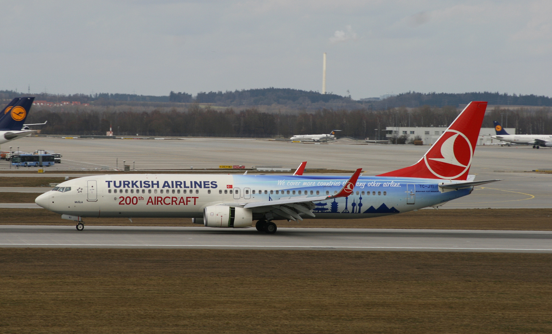 Turkish Airlines Boeing 737-9F2(ER)