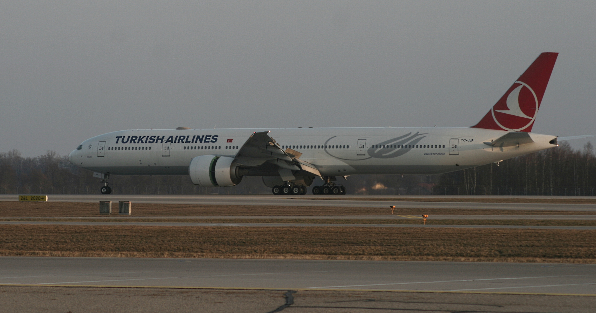 Turkish Airlines Boeing 777-3F2(ER)