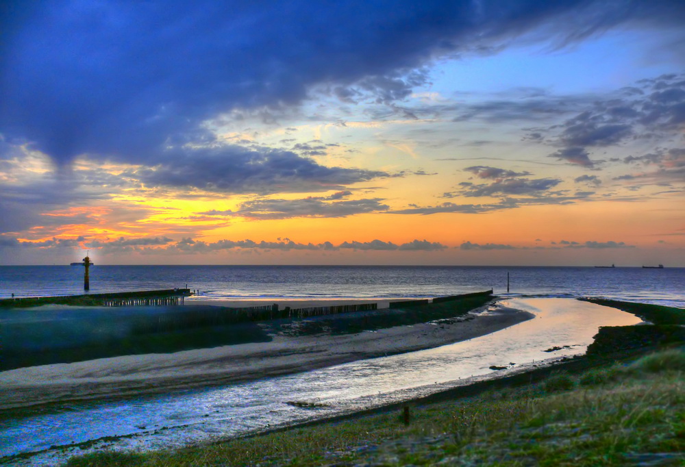 Turm am Meer