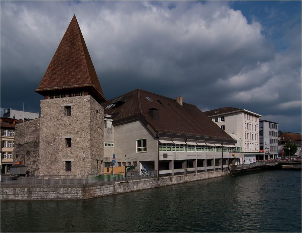 Turm an der Aare