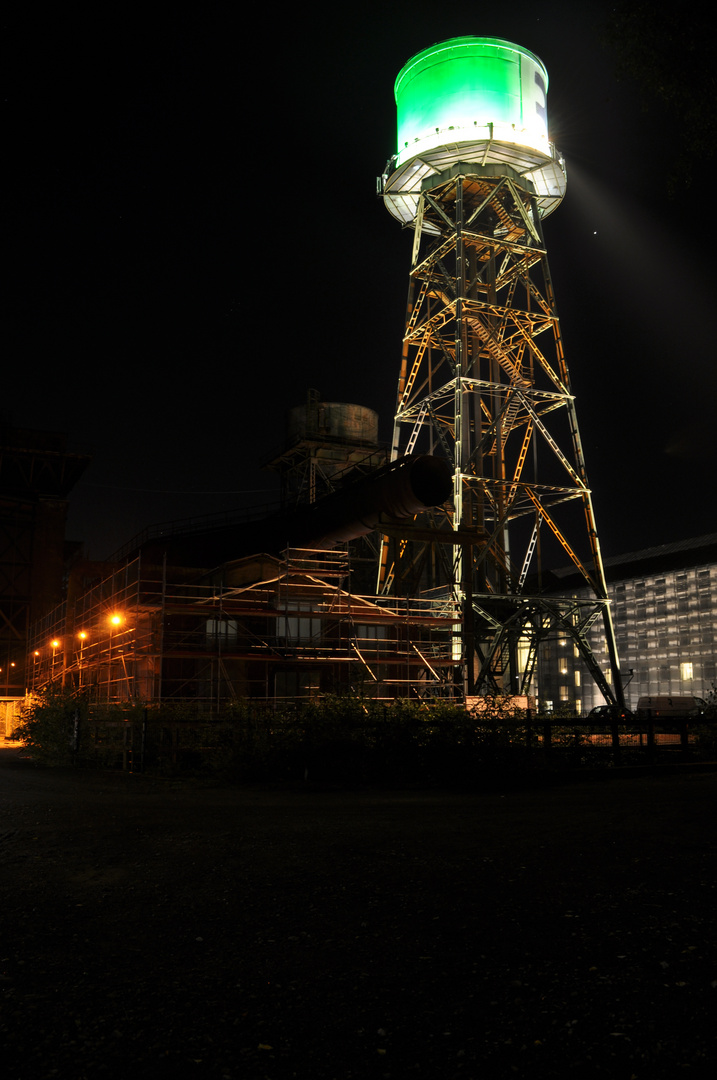 Turm bei Nacht JH Bochum