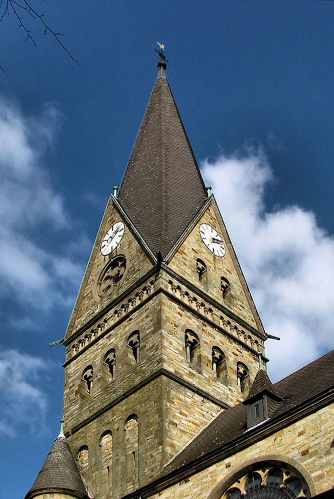 Turm der Josefkirche