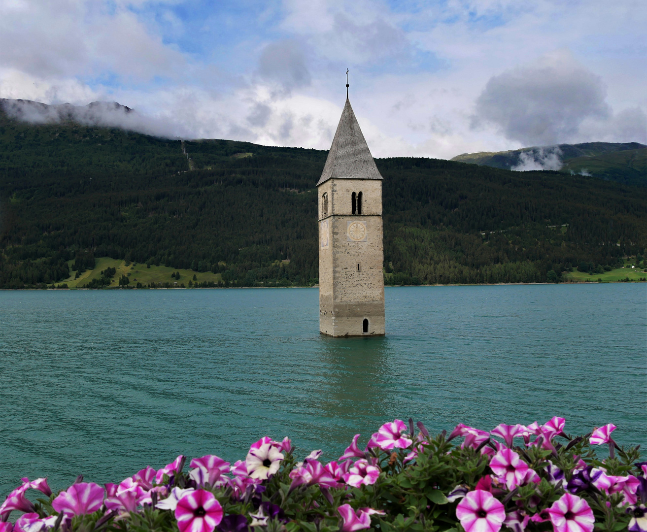 Turm  der  Pfarrkirche St.Katharina