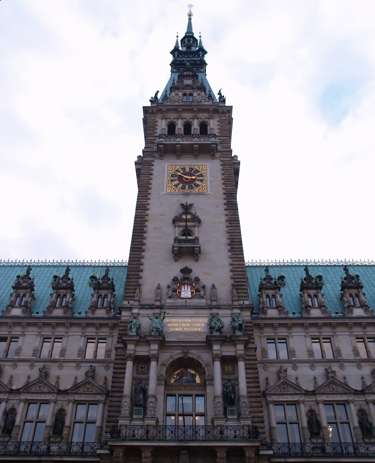 Turm des Hamburger Rathauses