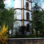 Turm im Park