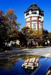 Turm im Spiegel