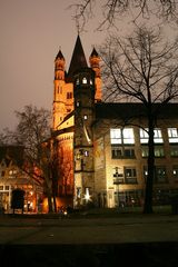 Turm vom Stapelhaus vor der Kirche Gross Sankt Martin (24.02.2012) (4)