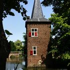 Turm zum Kasteel Honsbroeck