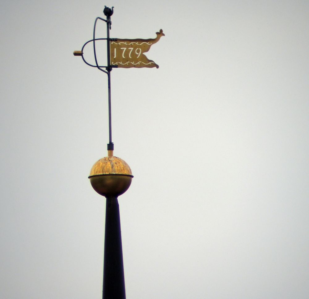 Turmspitze der Dorfkirche in Salzderhelden.