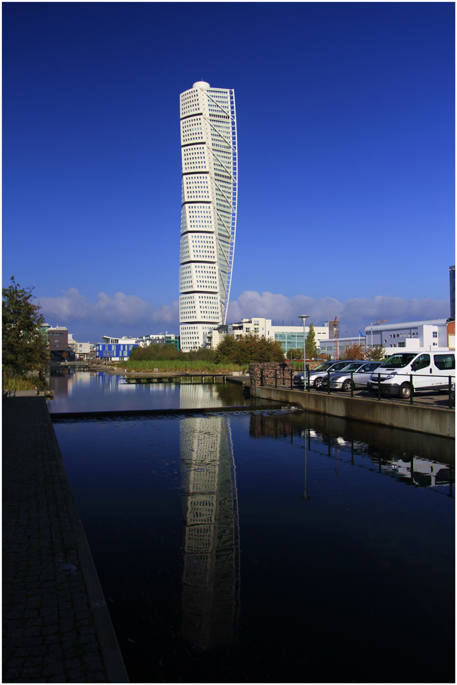 Turning Torso (2)