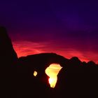 Turret Arch mit Mann im Sonnenuntergang