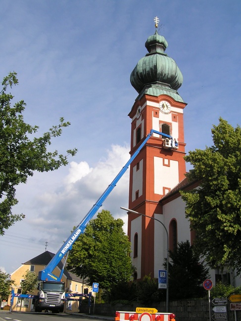 Turrmarbeiten mit der Hebebühne