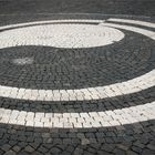 Turteltauben am Yin und Yang