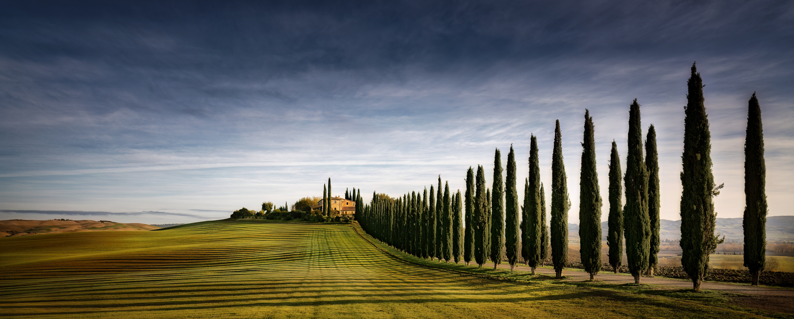 [tuscany morning...]