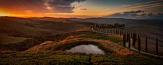 [tuscany sunset...]