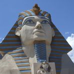 Tut-Ench-Sphinx