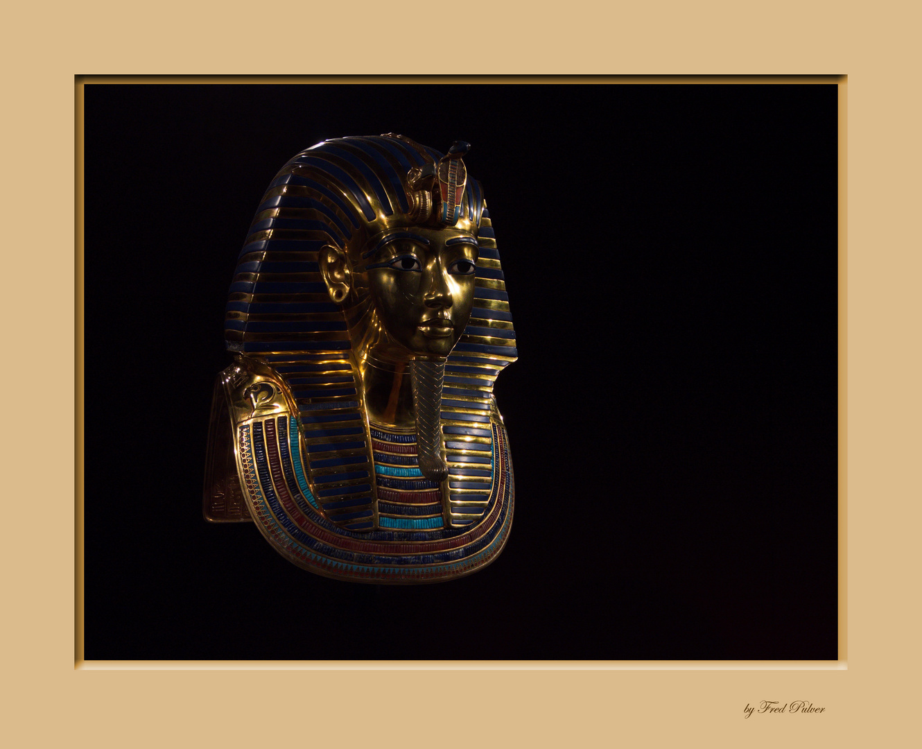 The Unveiling of a Timeless Masterpiece: Bild von Tutanchamun