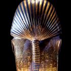 Tutanchamun Totenmaske von hinten