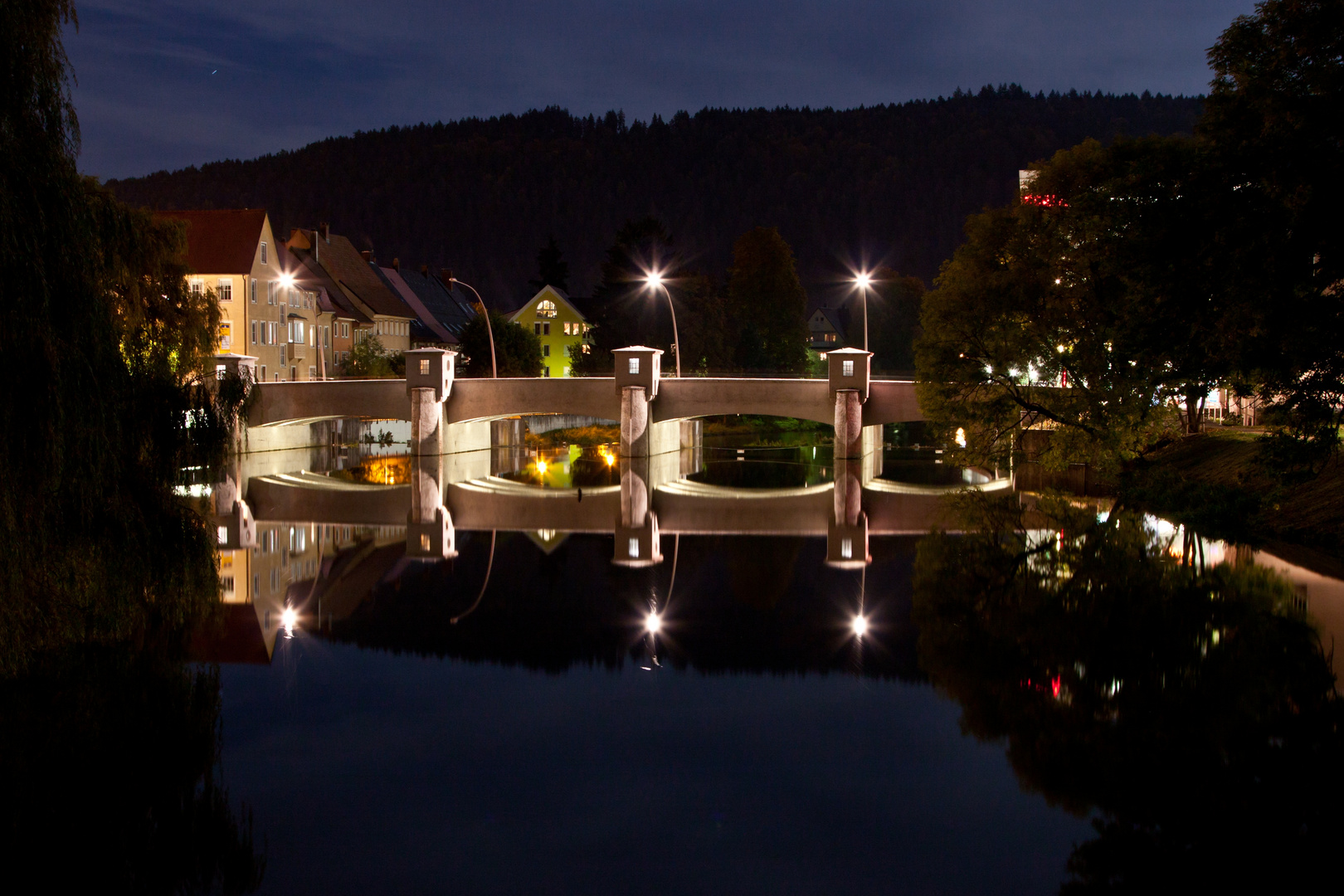 Tuttlingen bei Nacht 1