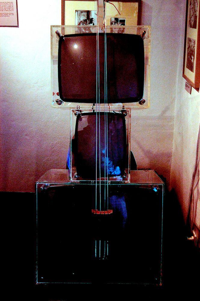 tv cello