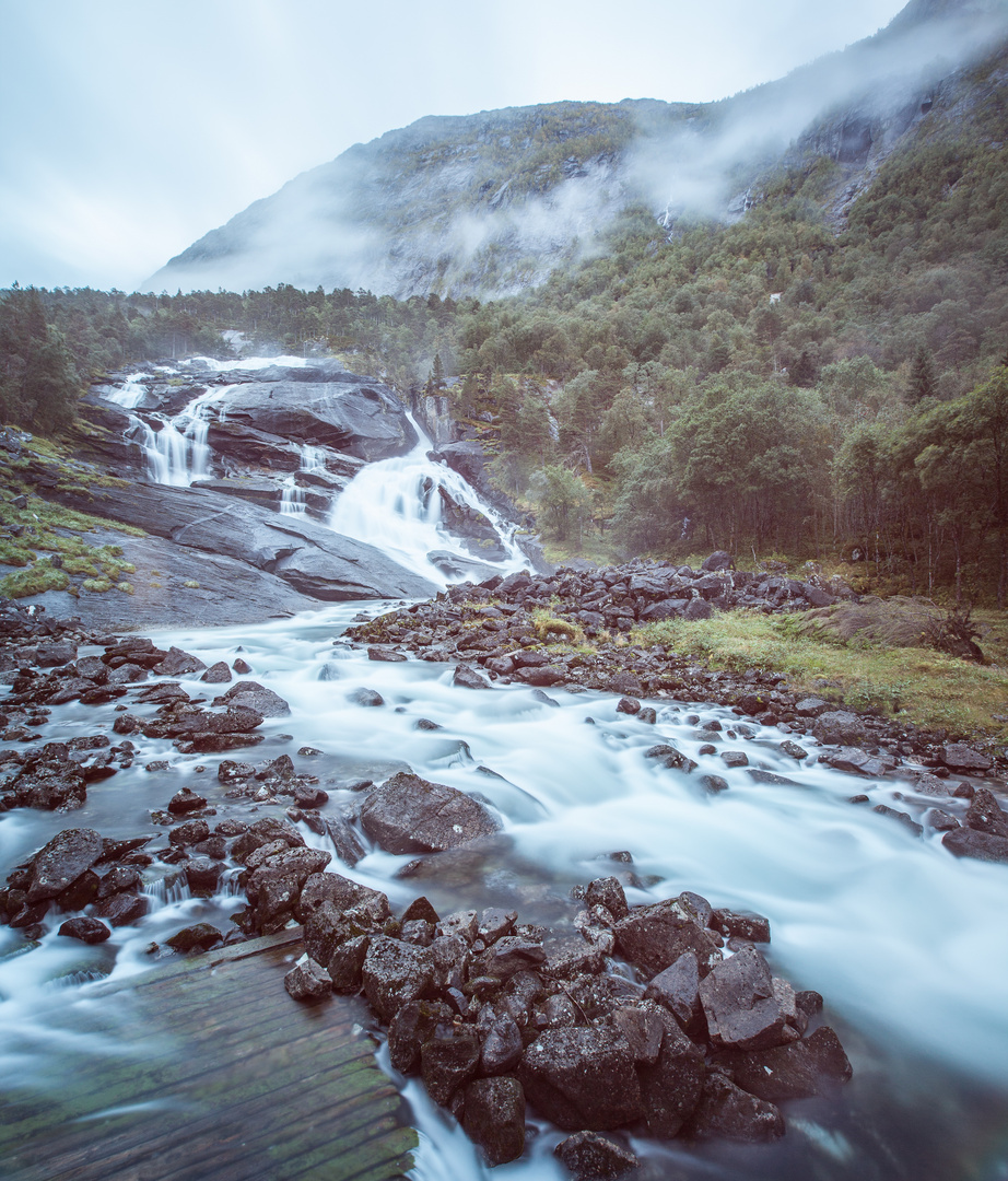 Tveitafoss