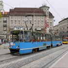 Tw 2376 am Vorplatz des Breslauer Hauptbahnhofs