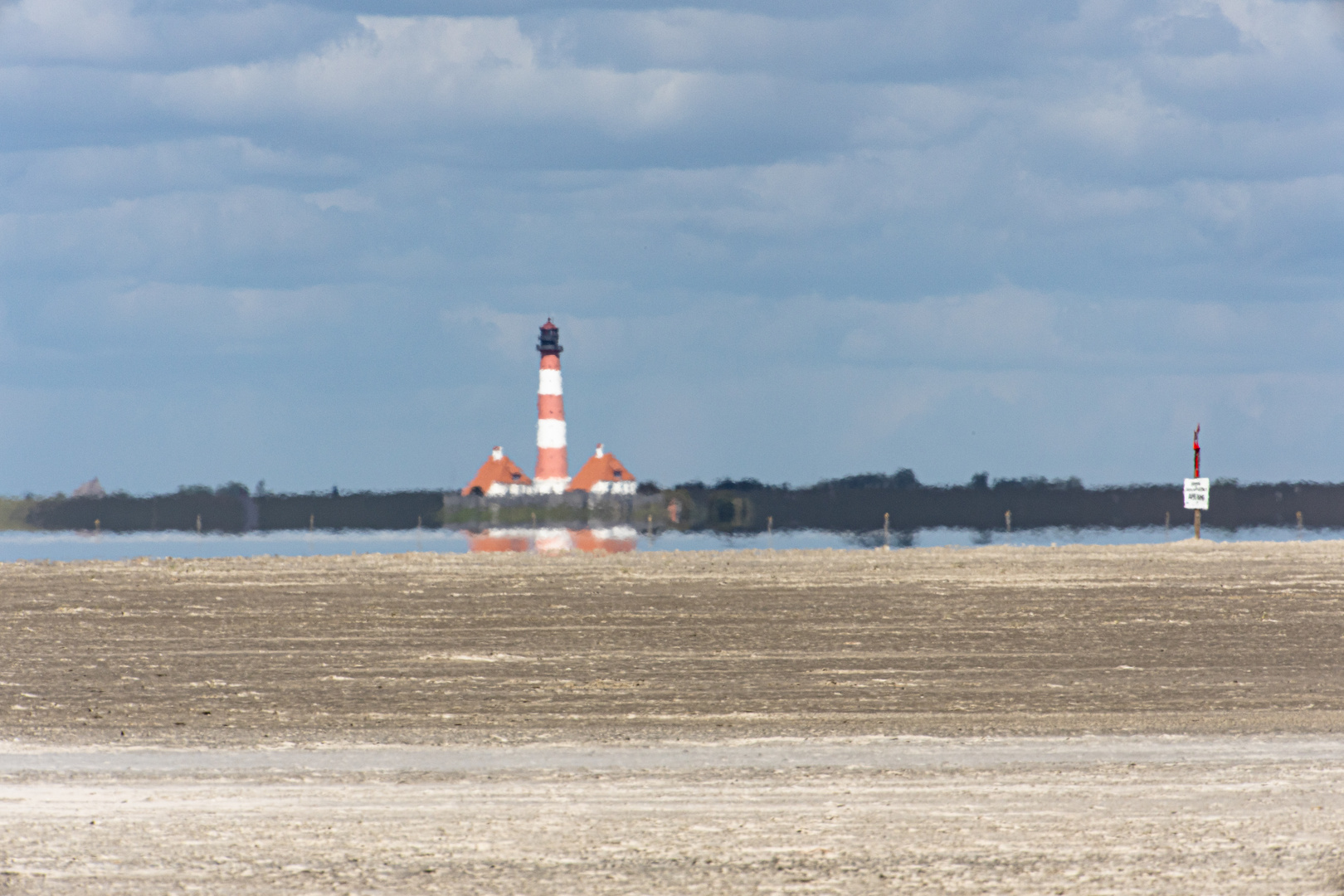 tw. Luftspiegelung Westerhever