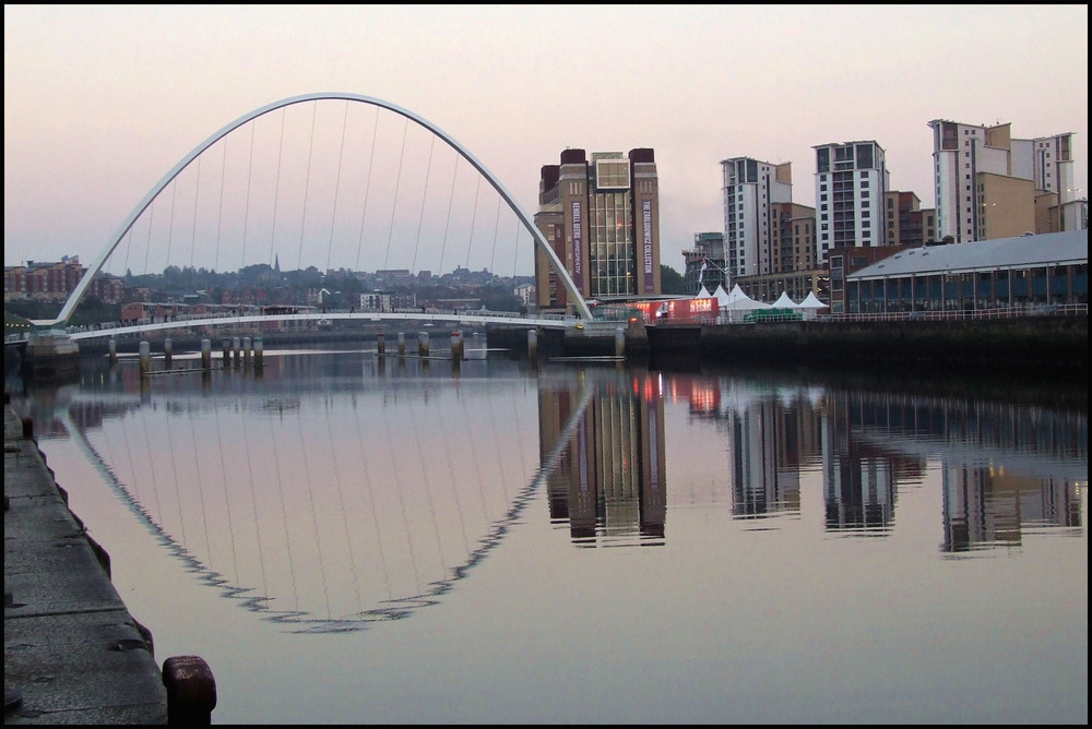 twilight on the Tyne