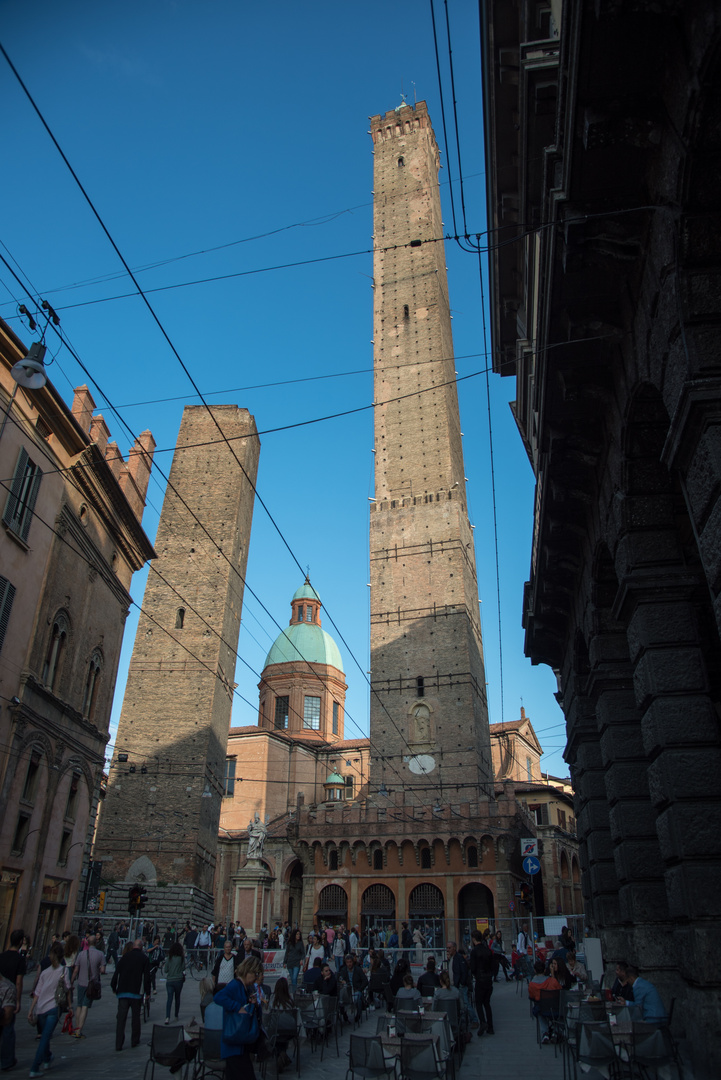 Twintower Bologna