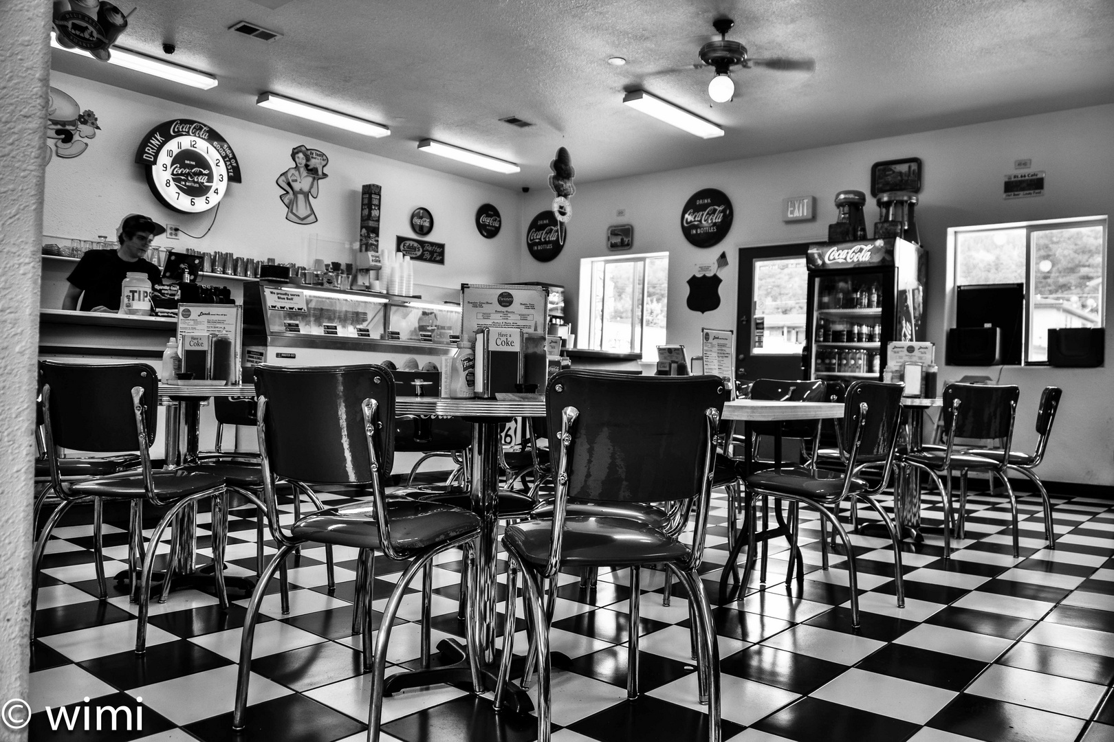 Twisters, Diner in Williams