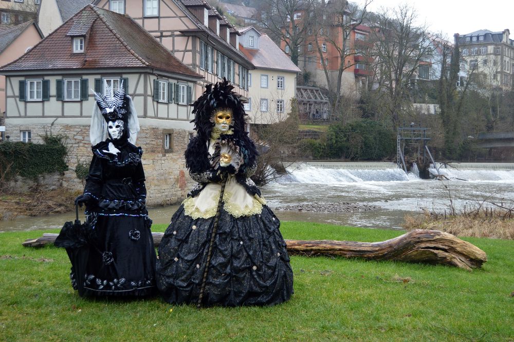 " two beautiful ladys in black "