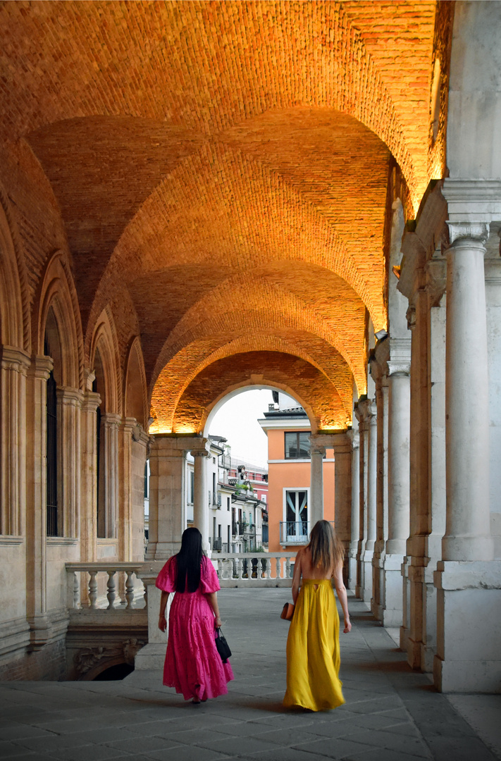 Two Ladies in Vicenza     