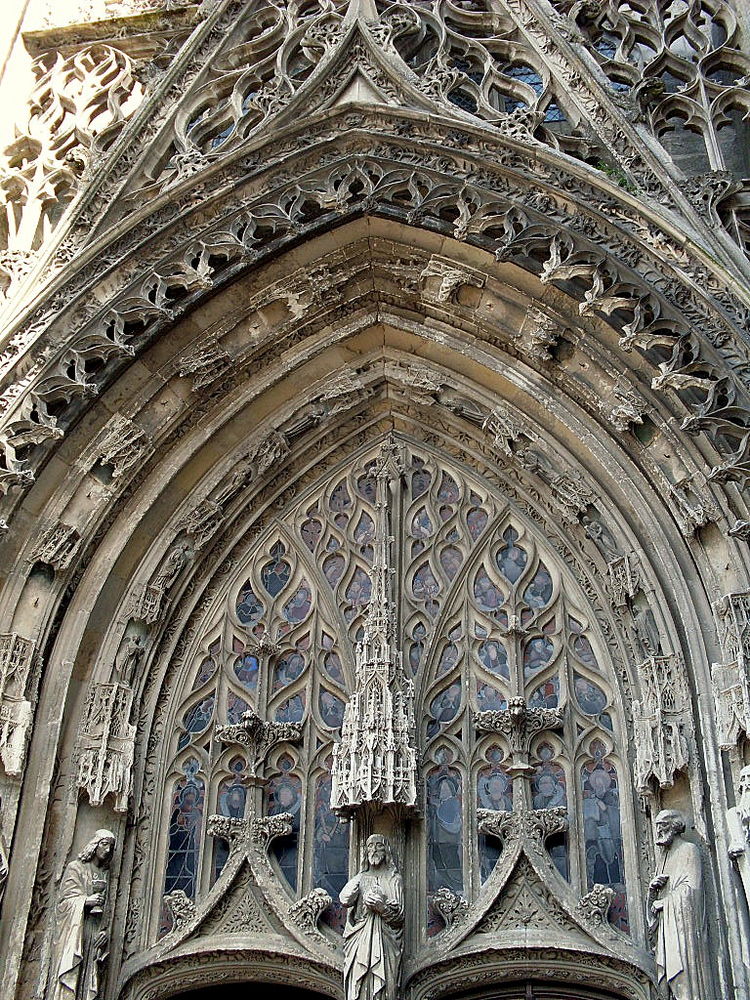 TYMPAN DE L ' ABBATIALE DE LA TRINITE ( VENDOME .... 41 )