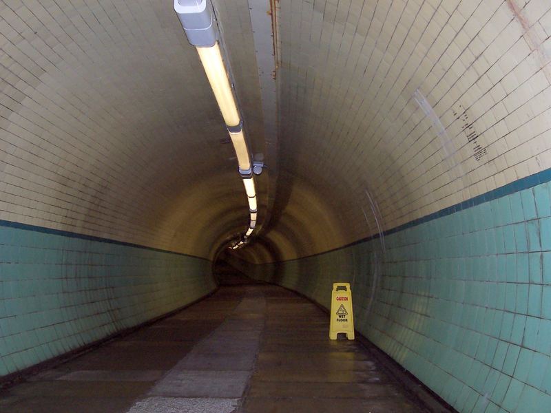 tyne pedestrian tunnel