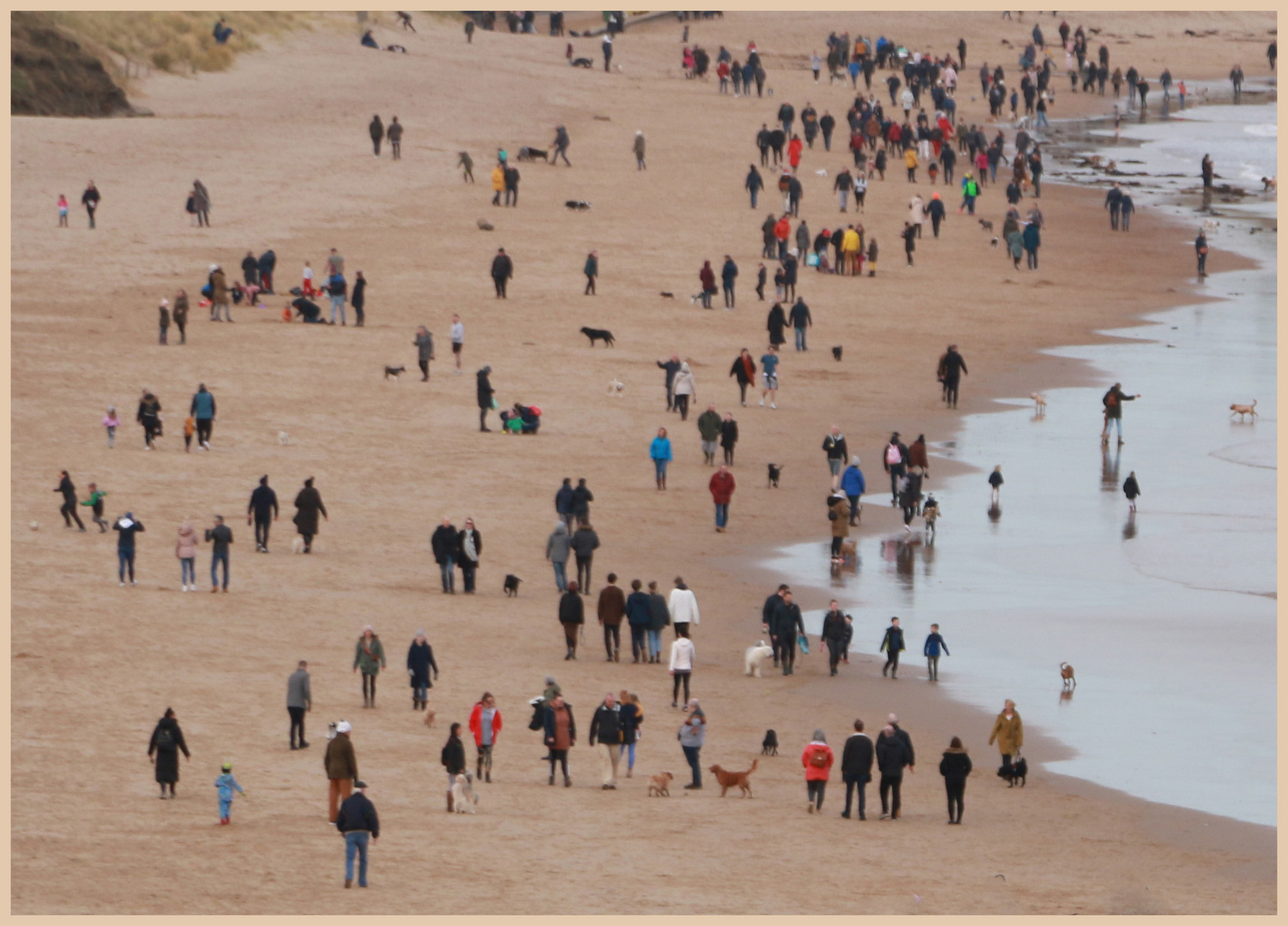 Tynemouth Longsands New years day 14