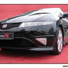 TypeR in schwarz