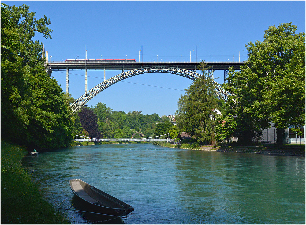 Typisch Bern...? Korenhuisbrug oder doch lieber: Kornhusbrügg