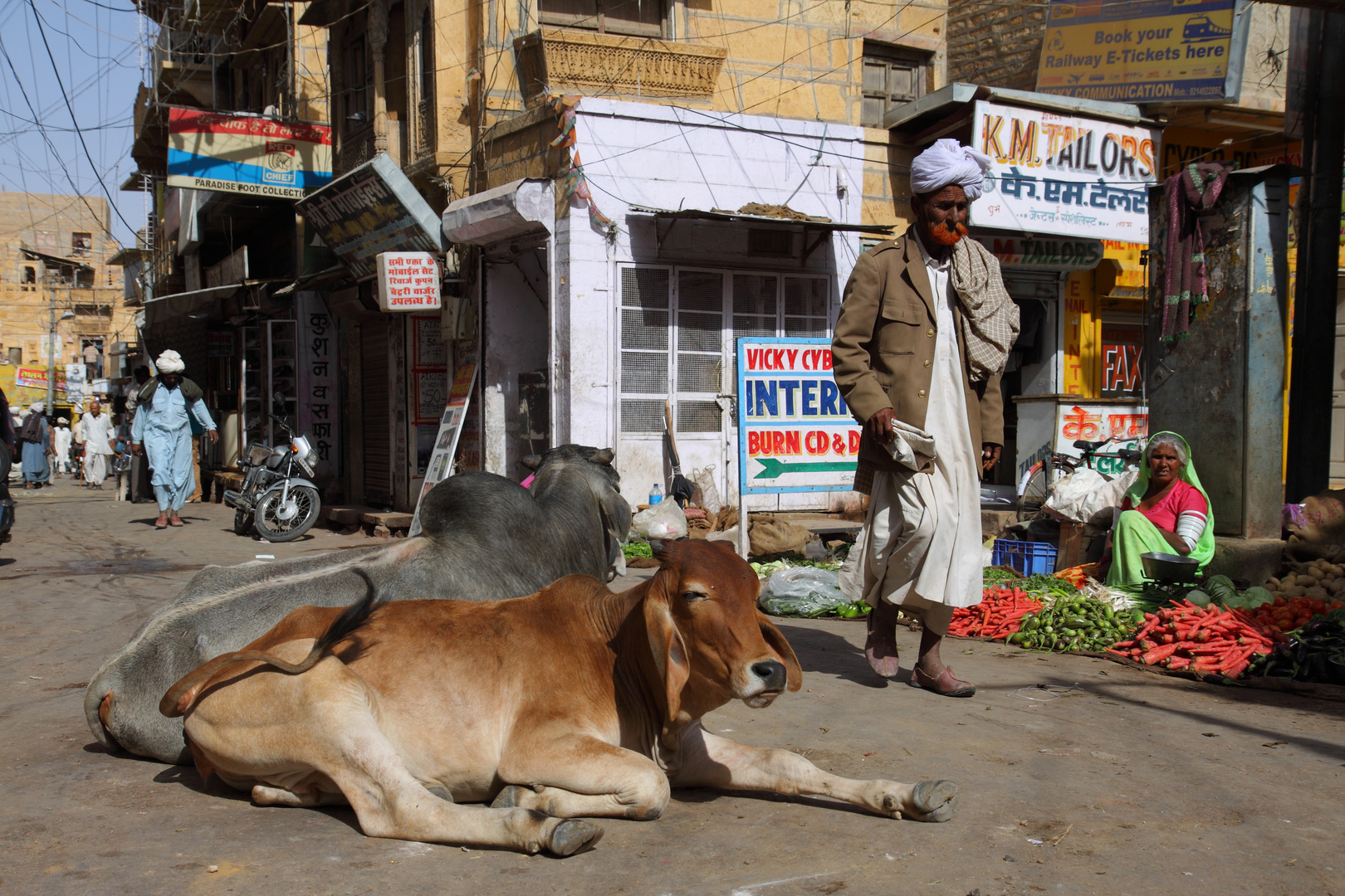 Typische Straßenszene in Indien, Jaisalmer