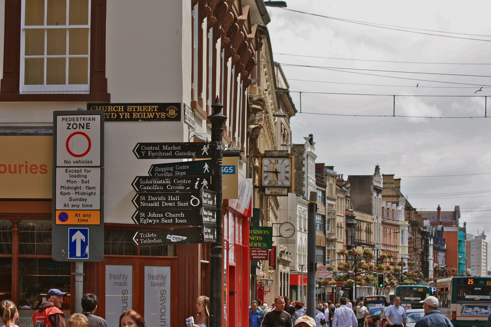 Typische Strassenszene in Wales