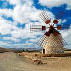 Typische Windmühle auf Fuerteventura