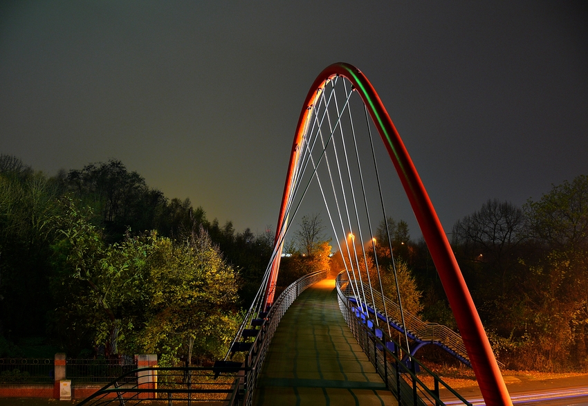 TZU-Fußgängerbrücke