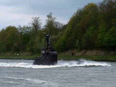 U 17 auf stürmische Kanalfahrt