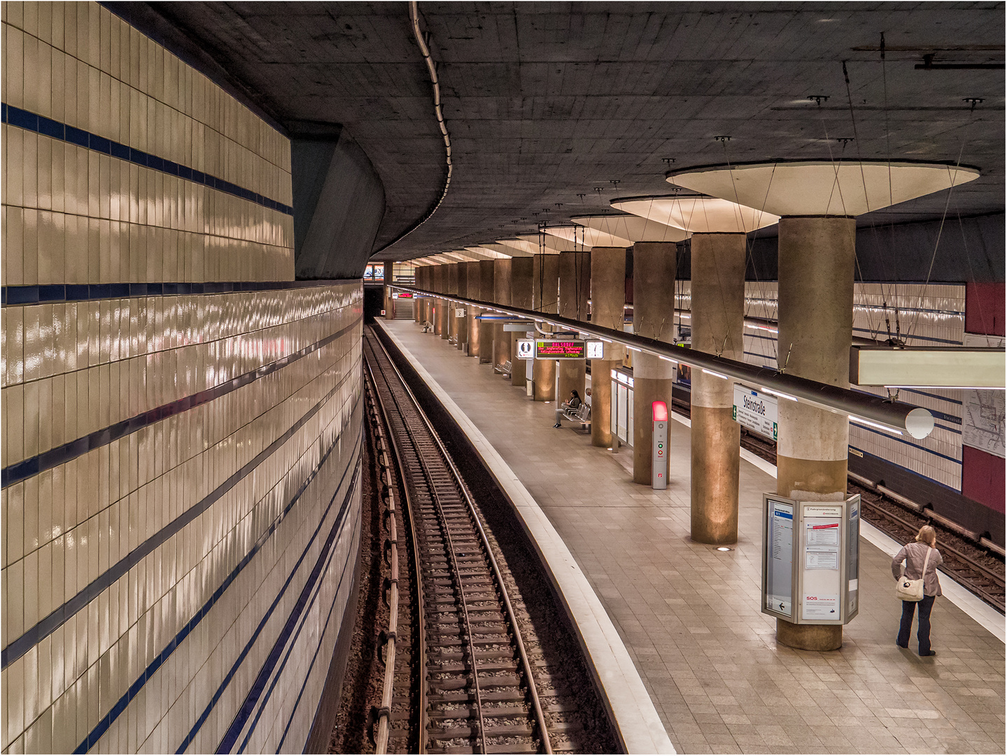  U-Bahn.....