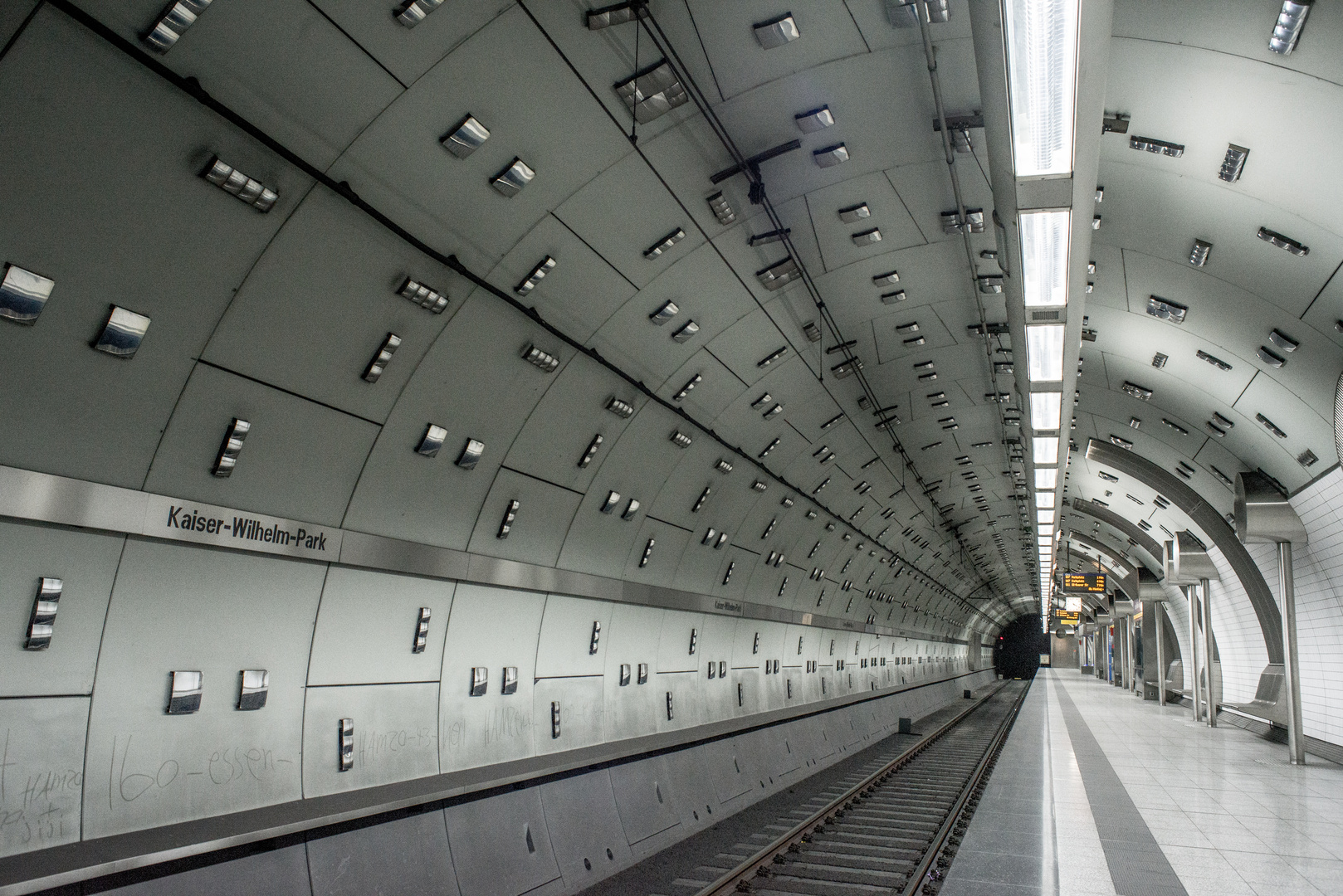 U-Bahn  2