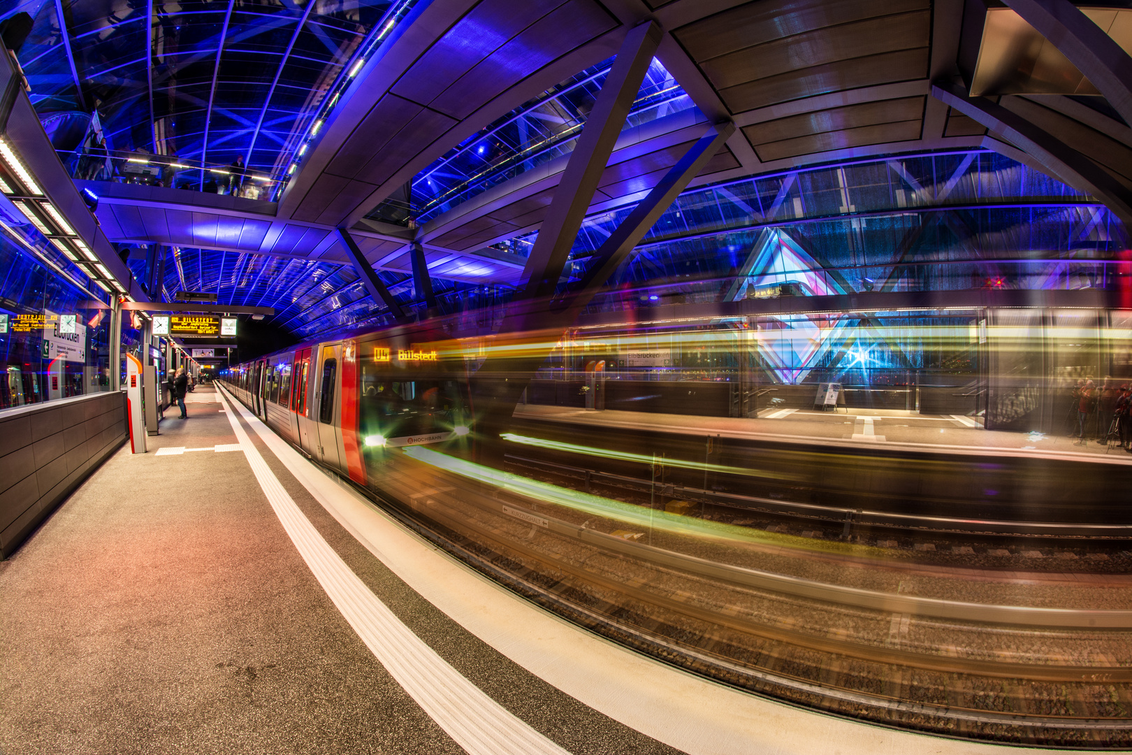 U-Bahn elbbrücken